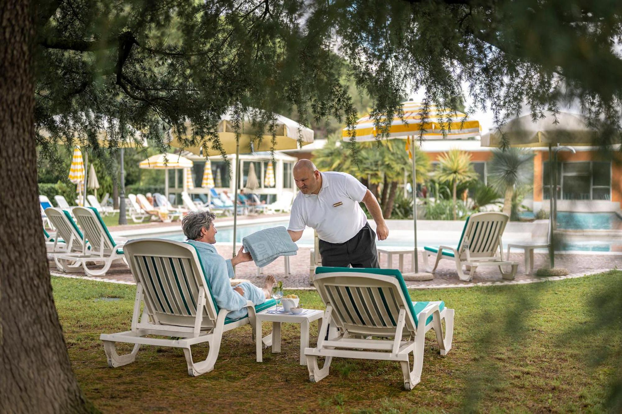 Hotel Apollo Terme Montegrotto Terme Esterno foto