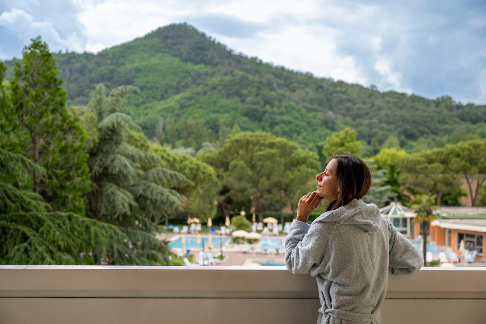 Hotel Apollo Terme Montegrotto Terme Esterno foto